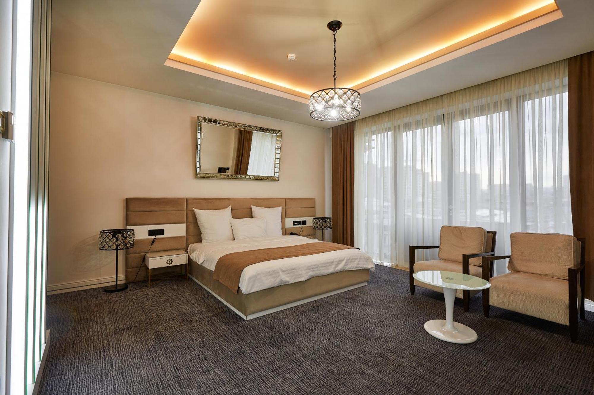 Aghababyan'S Hotel Yerevan Exterior photo A bedroom