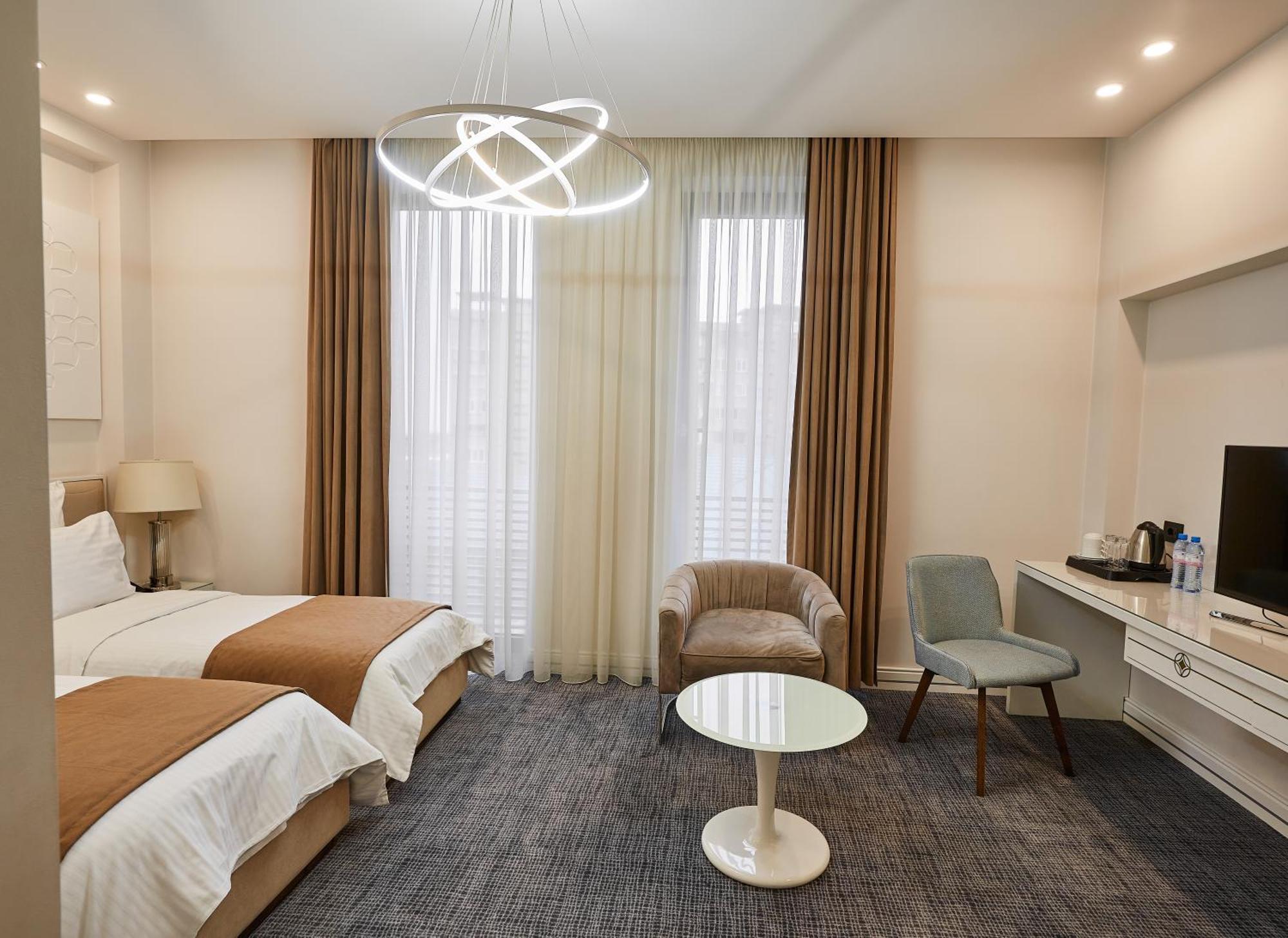 Aghababyan'S Hotel Yerevan Room photo A room at the hotel